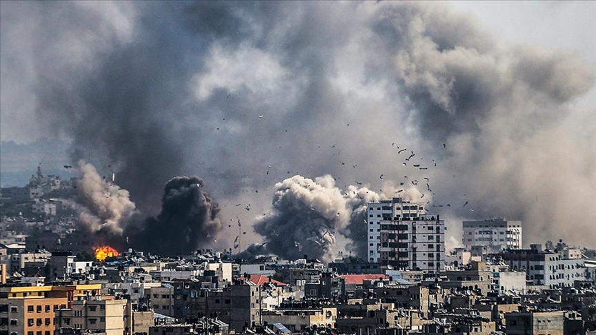 İsrail hava saldırılarını sürdürüyor, sınırlı kara harekatı düzenlendi
